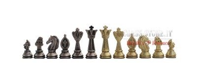 Chess pieces online